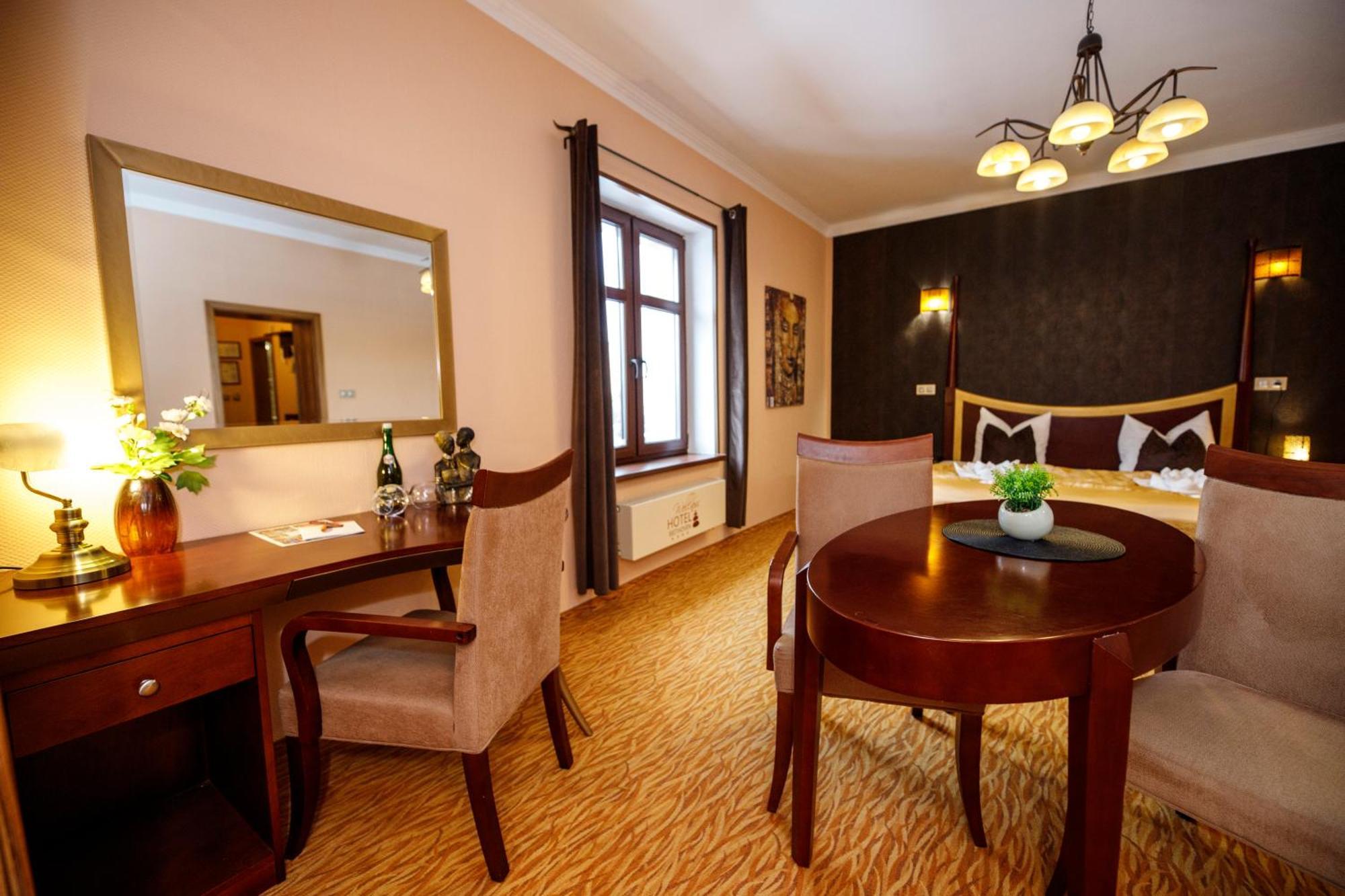 Wellness Hotel Beethoven Хомутов Екстер'єр фото